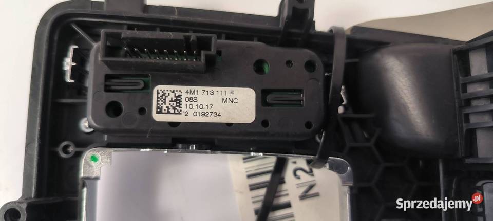 PRZYCISK AUDI Q7 II 4M 4M1713111F Lipno