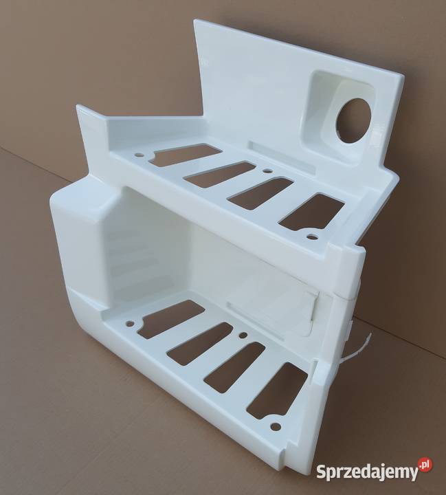 MAN TGS TG3 STOPIEŃ DOLNY PRAWA OBUDOWA STOPNIA Bieleń