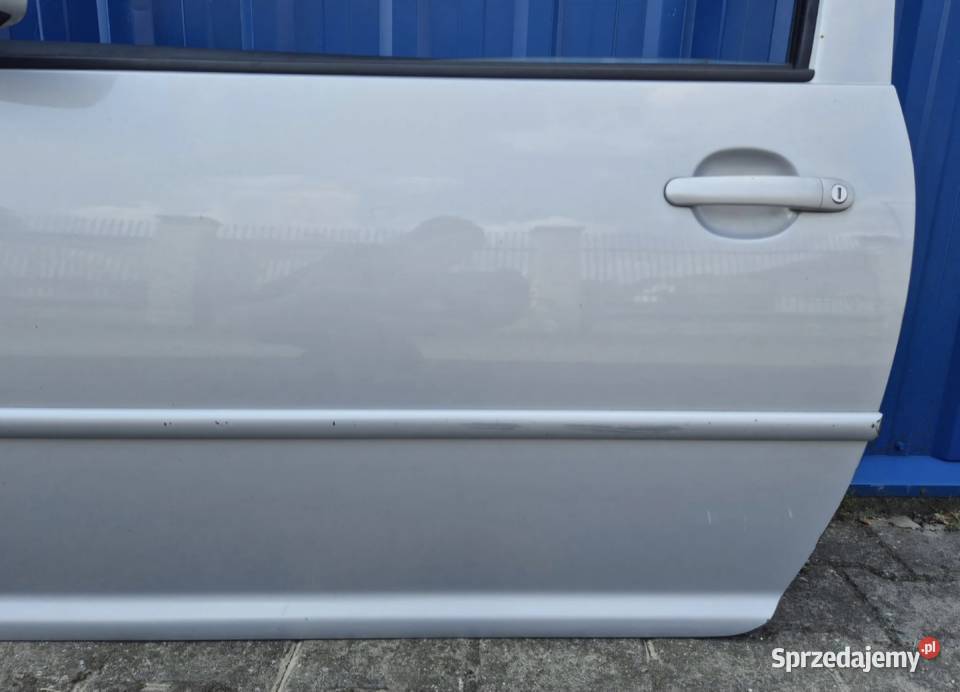 DRZWI PRZÓD PRAWY LEWY VW GOLF IV 4 LB7Z SREBRNE