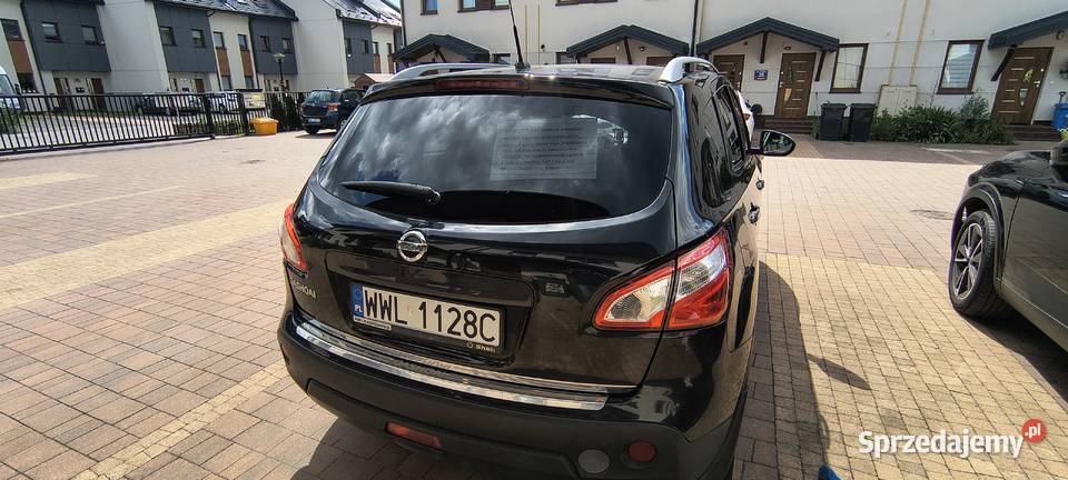 NISSAN QASHQAI TEKNA 16 BENZYNA 2011 r bogate kamera cofania mazowieckie Marki sprzedam
