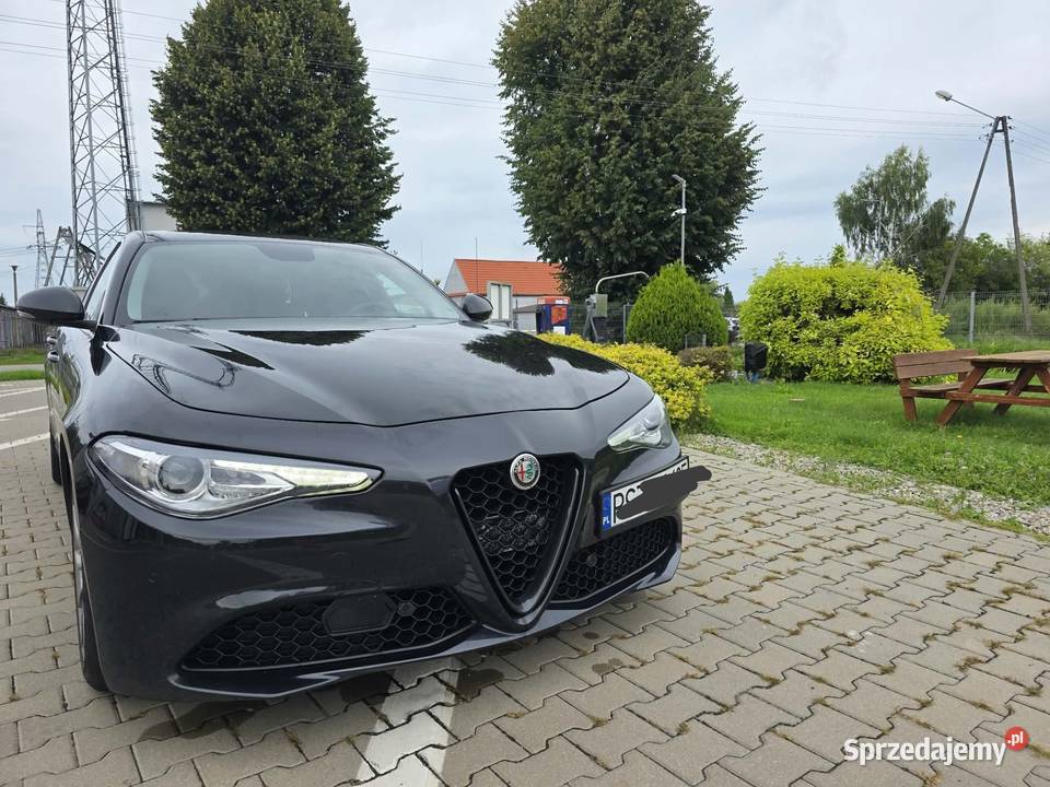 Alfa Romeo Giulia benzyna sprzedam