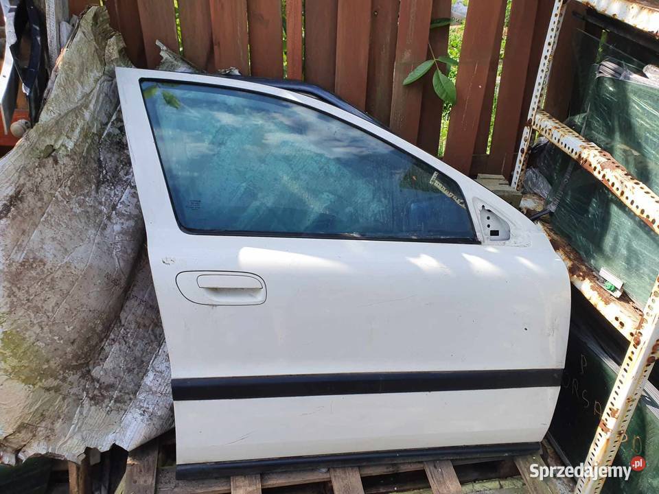 Drzwi prawy przód tył Volvo s60 v70 xc70 18926 sprzedam
