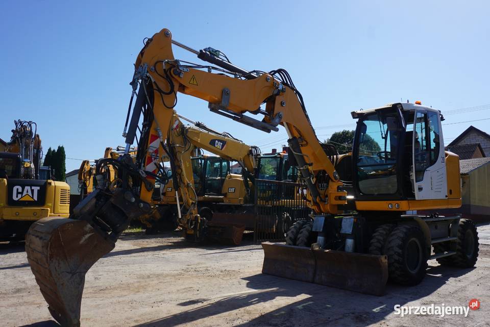 Koparka kołowa Liebherr A 910 2014 Koparki Jeziorko sprzedam