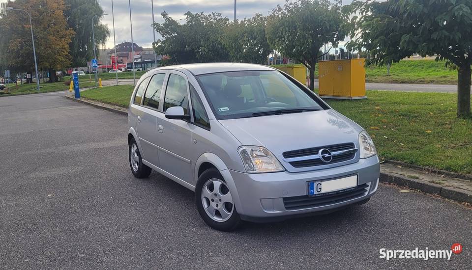 Opel Meriva 16 benz stan bez korozji Meriva Tczew
