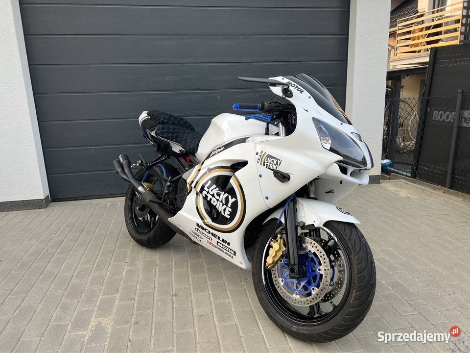Kawasaki ninja zx6r