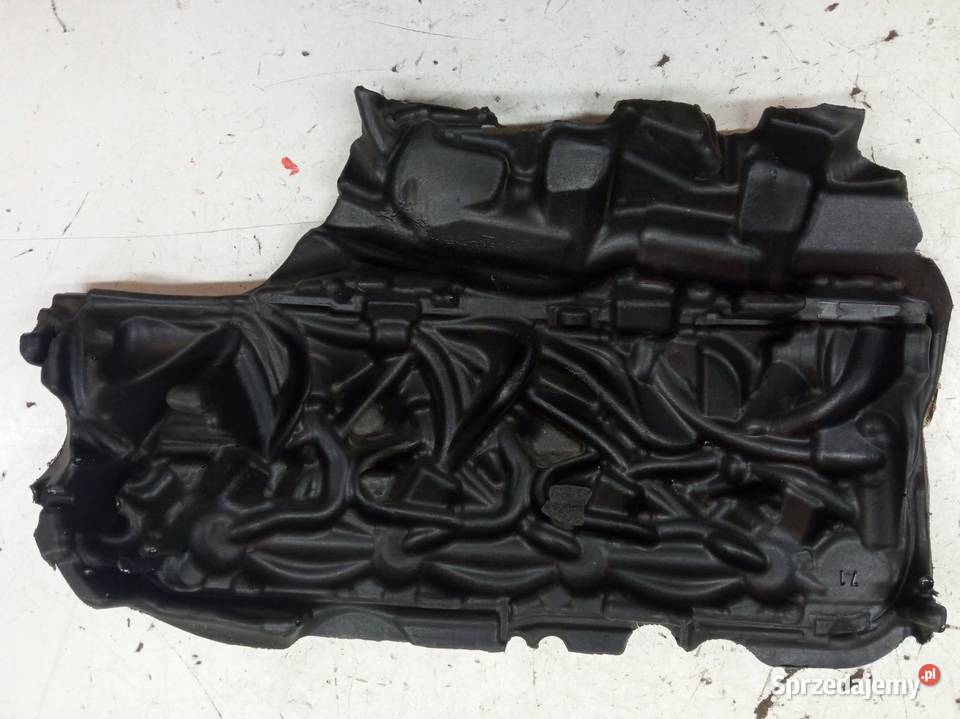 OSŁONA WYGŁUSZENIE SILNIKA WTRYSKIWACZY 20 D osobowe