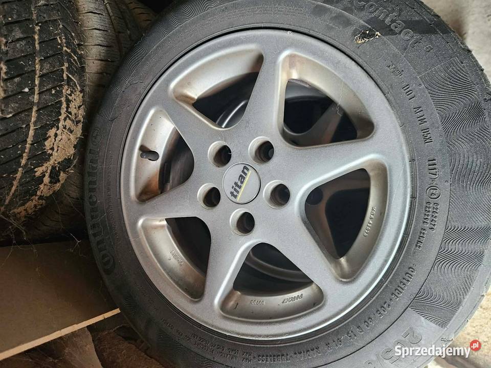 Sprzedam felgi aluminiowe 15 z oponami Ksawerów sprzedam