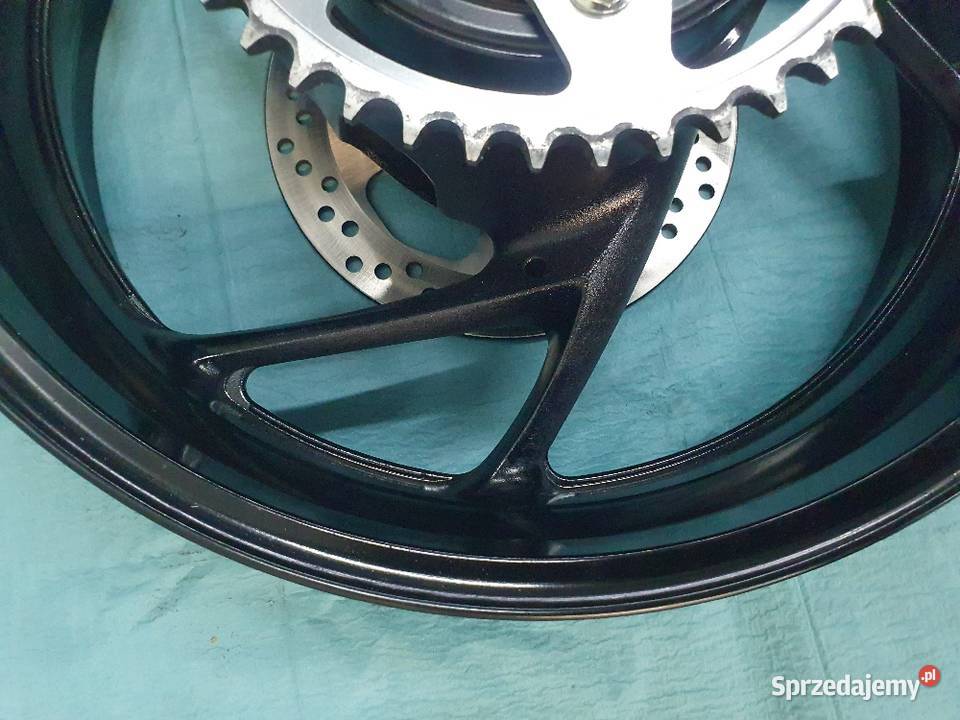 Suzuki GSXS 1000 S F felga tył tylna tarcz koło aluminiowe Grońsko
