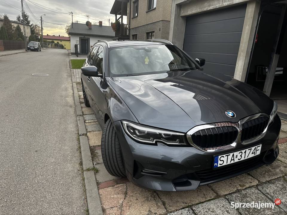 BMW 320i G21 super stan hak