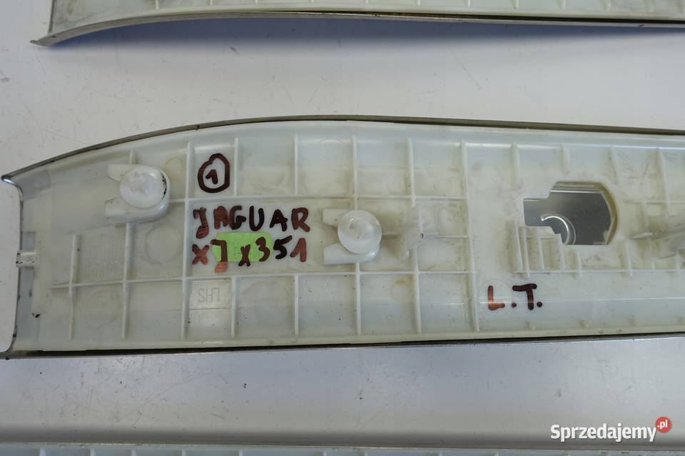 Jaguar XJ X351 LISTWY PROGOWE nakładki OZDOBNE osobowe Pozostałe Rudka sprzedam
