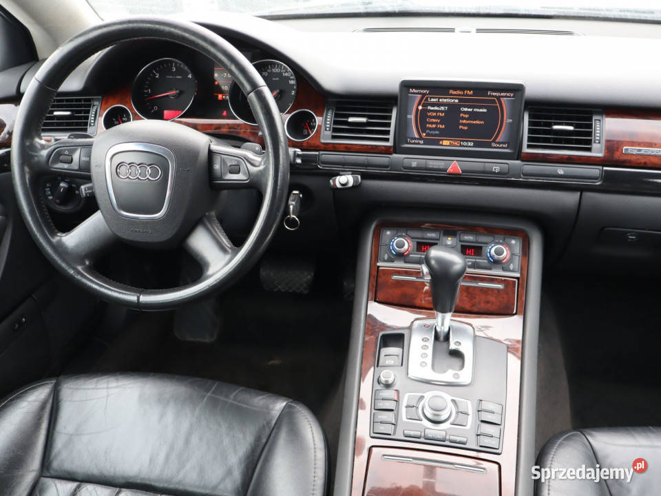 Audi A8 42 TDI światła przeciwmgielne