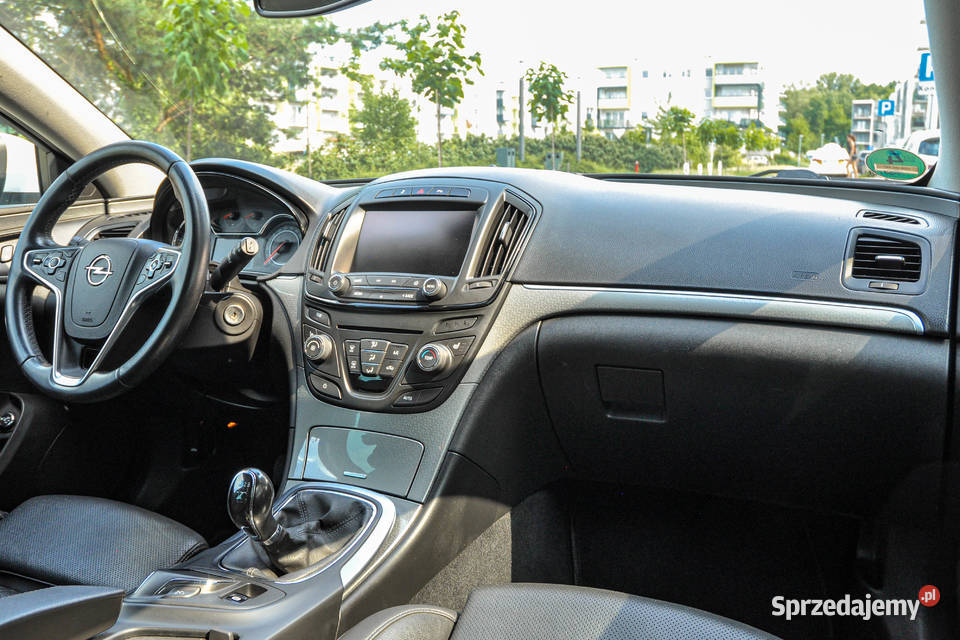 Opel Insignia 20CDTI Lift 2014 r Bezwypadkowy 1956cm3 Wrocław