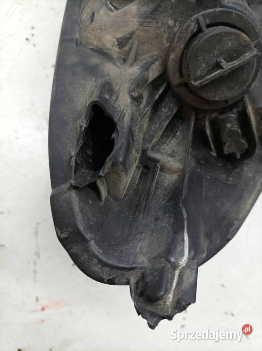 LAMPA PRZÓD PRAWA EU USZKODZONA 39108223RH Opel