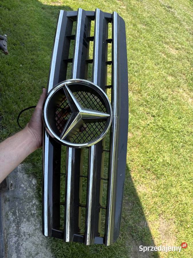 Grill Mercedes w202 podświetlenie znaczka Tarnów