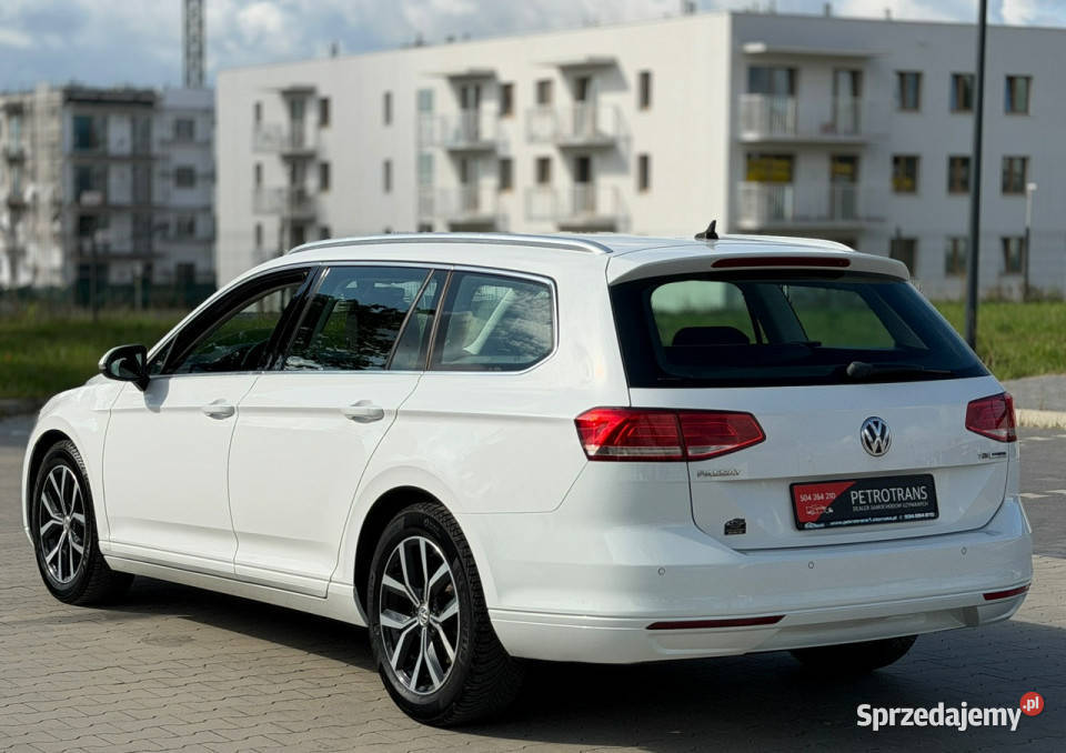 Volkswagen Passat 16 120 FULL LED Automat isofix Mrągowo