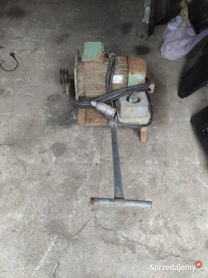 Silnik trójfazowy 11 kW gwiazda trójkąt