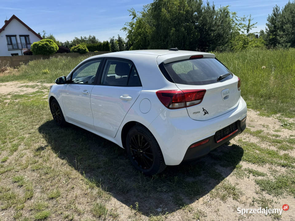 Kia Rio 10i 100 Kia Rio VISION Stan Auta IV 2017 nawigacja Rio Turek sprzedam