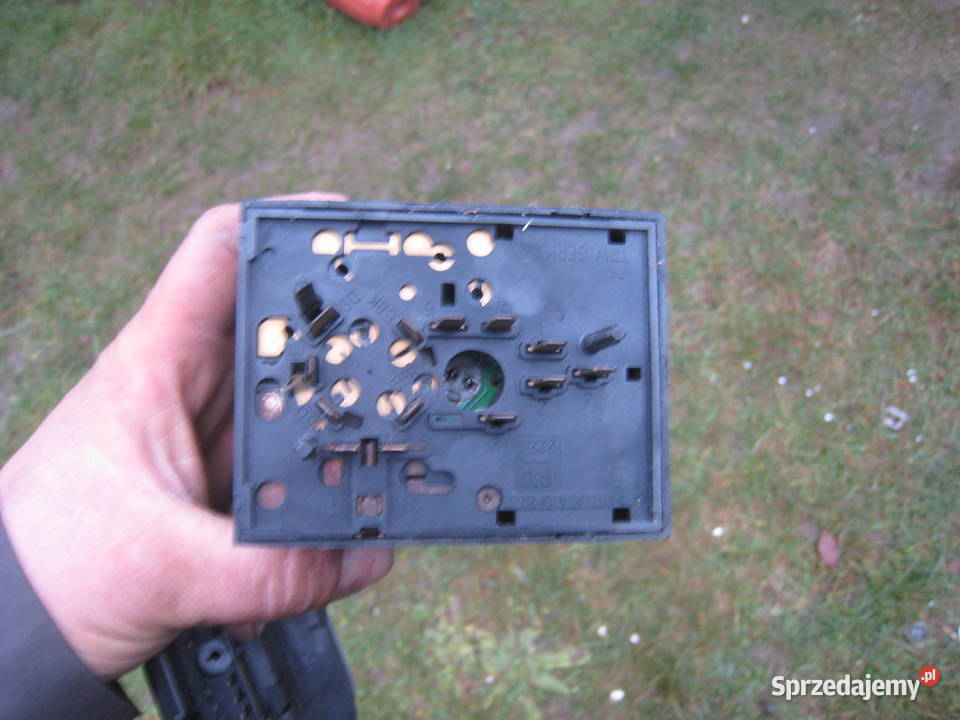 Włącznik przełącznik świateł Opel Astra G II