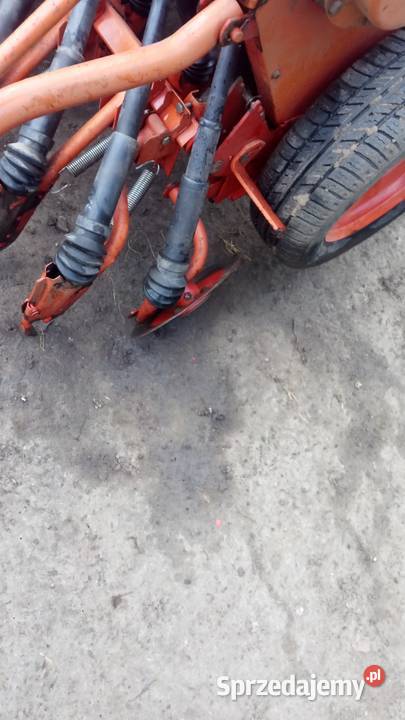 Sprzedam siewnik farmarol trzy Farmer Jarosław