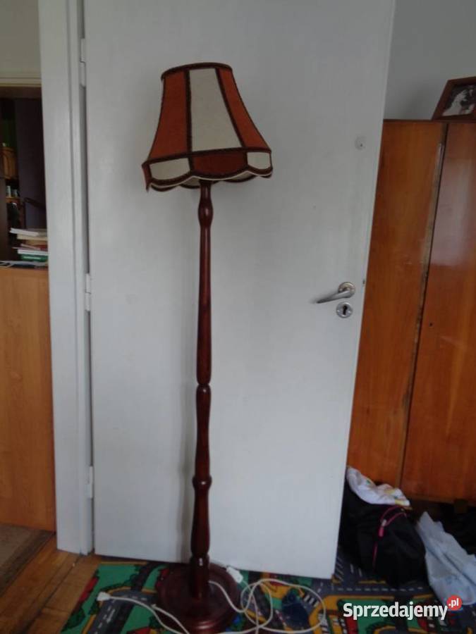 Lampa stojąca z abażurem Puszczykowo
