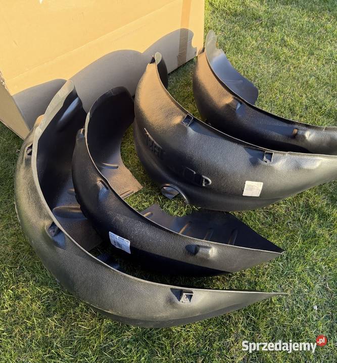 Nowe nadkola Fiat 126p