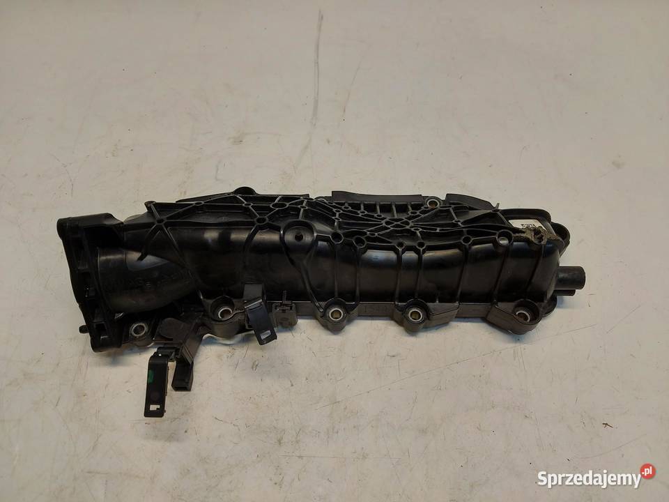 AUDI A5 RS5 A4 B9 8W8 Kolektor ssący prawy osobowe