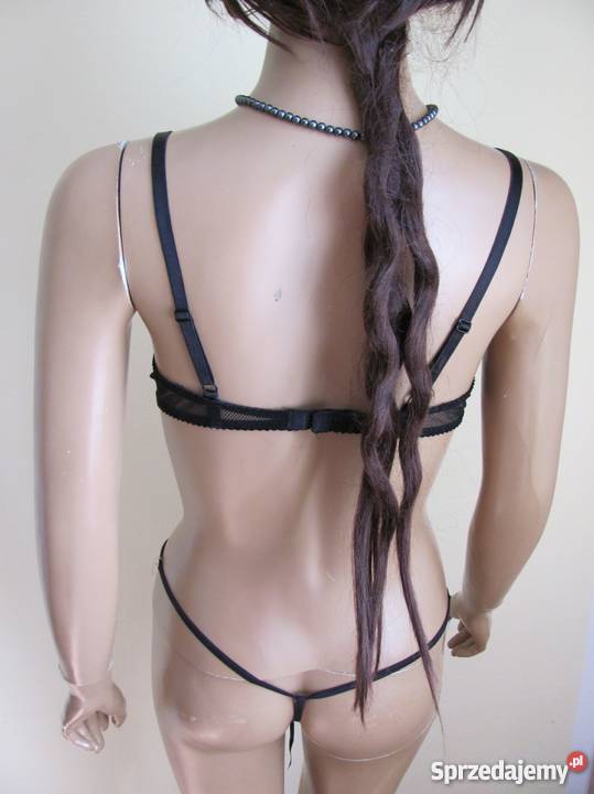 Seksowne koronkowe body czarnym kolorze r38