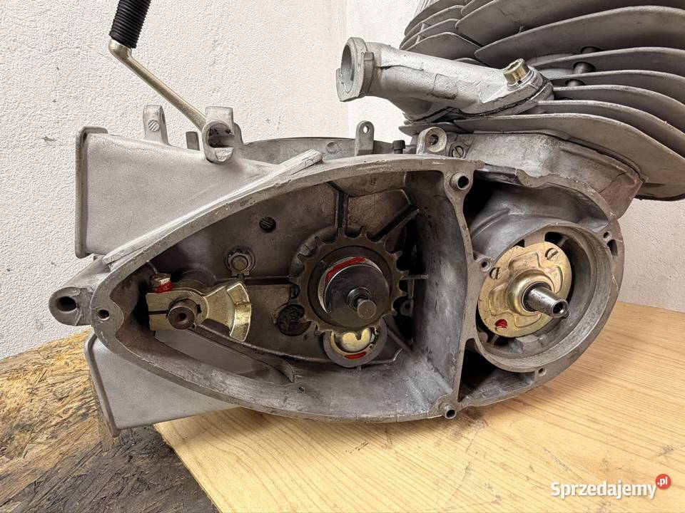 Silnik IZH Jupiter 5 Keihin PWK32 remont Poznań