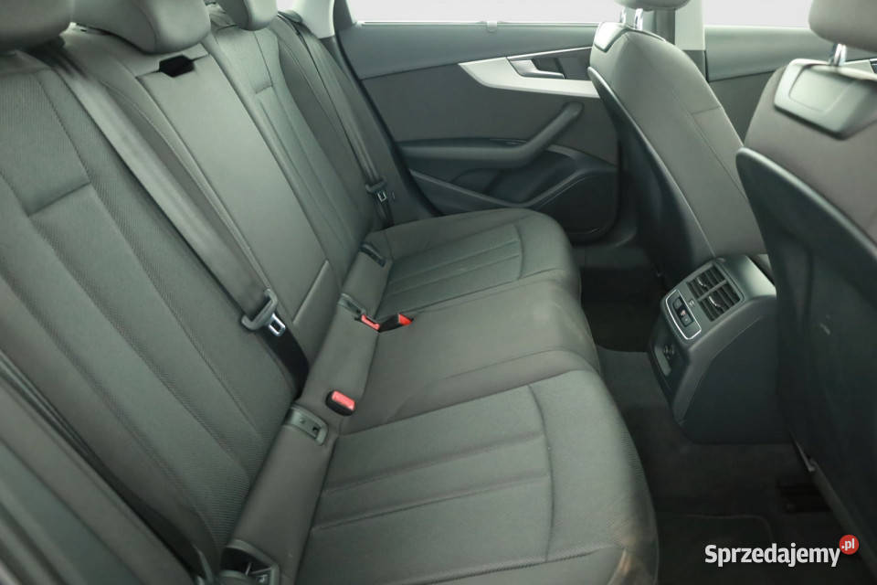 Audi A4 35 TFSI A4 mazowieckie
