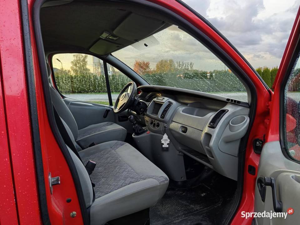Opel Vivaro 2004 19 DTI Rok produkcji 2004 Wierzbica