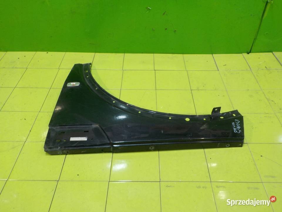 DODGE NITRO 08r 5D blotnik lewy przod Suków