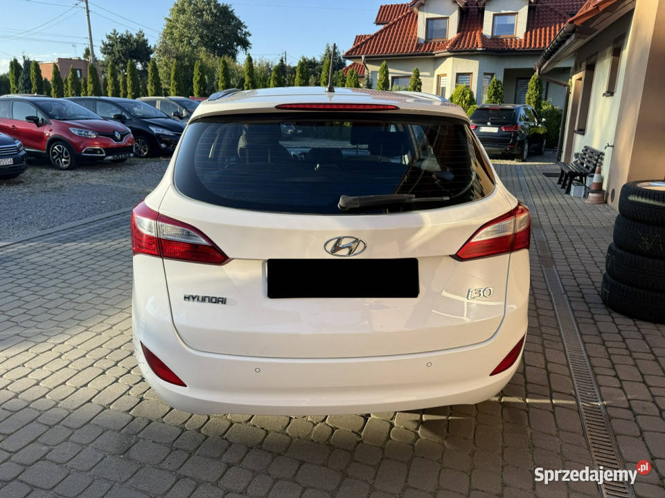 Hyundai i30 Rej012013 14 100 Klimatyzacja II isofix Orzech