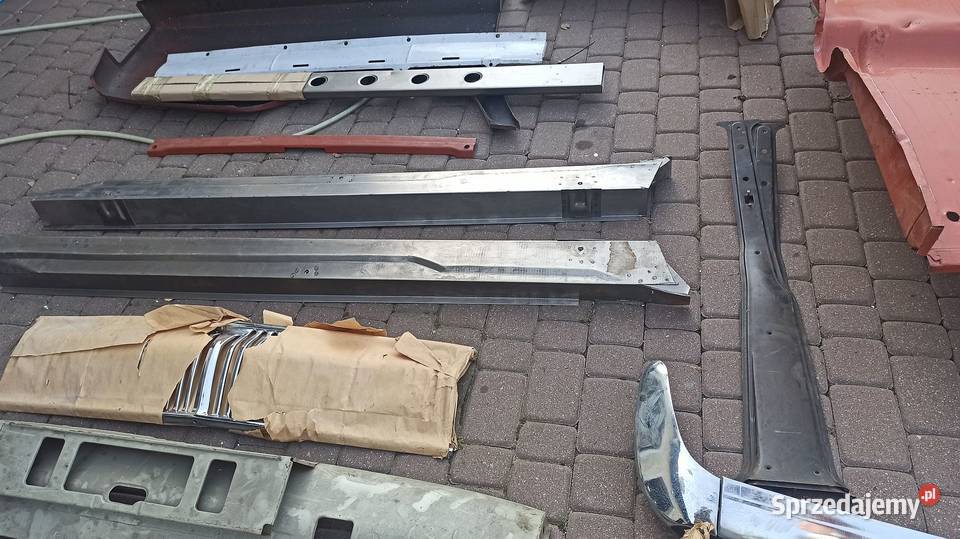 Błotniki Wołga części blacharskie Góra Kalwaria sprzedam