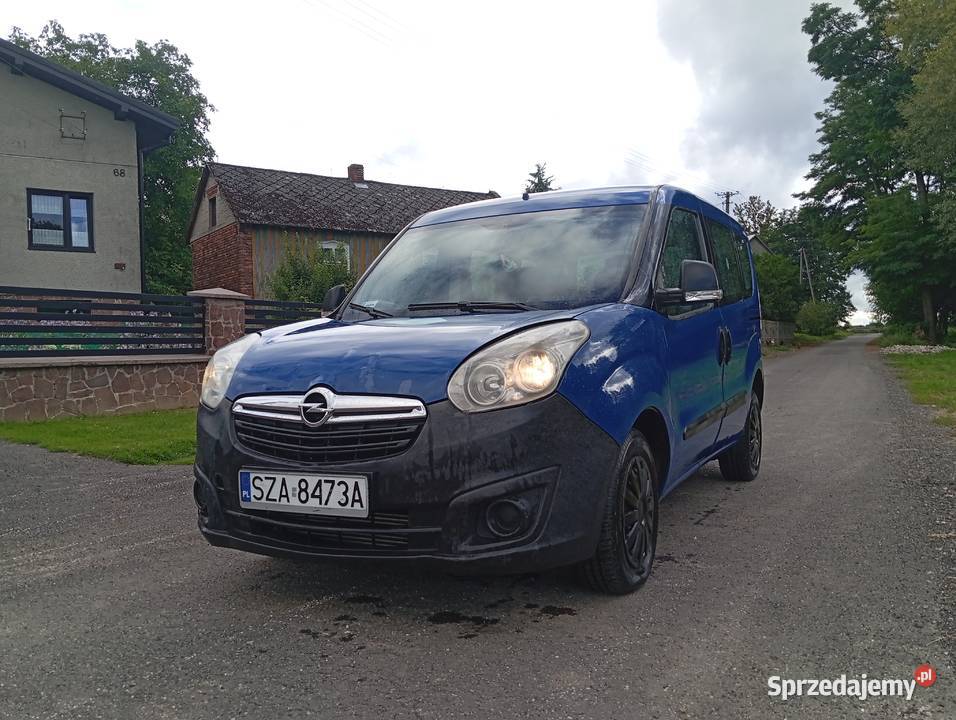 Opel Combo 13 cdti 2012 faktura VAT 23 uszkodzony Szczekociny
