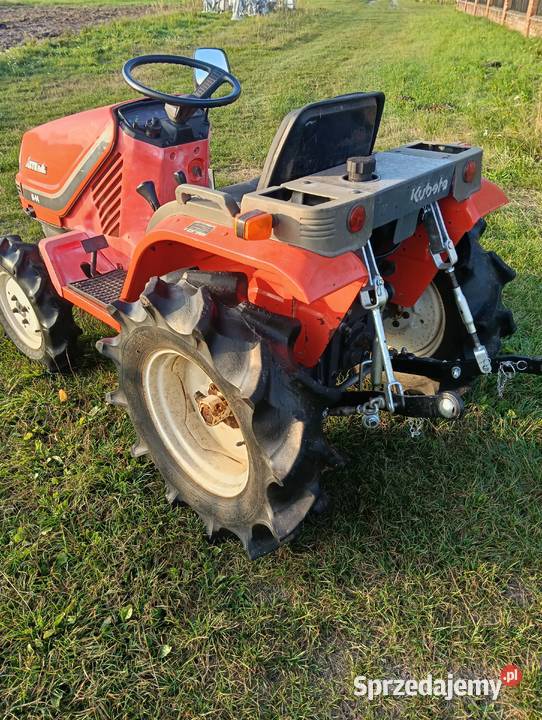 Mini ciągnik 4X4 Kubota Napęd 4x4