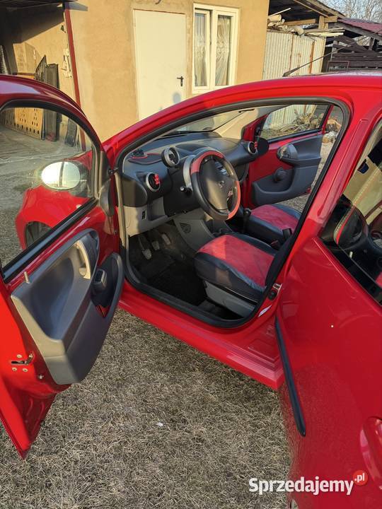 Peugeot 107 l 2011 5 drzwi benzyna niski Ozorków sprzedam