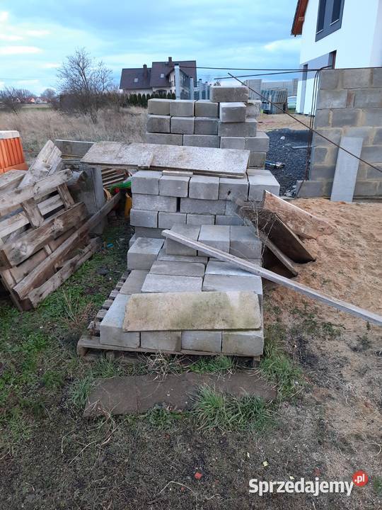 Bloczek fundamentowy betonowy 38 x 24 x 14 Głogów