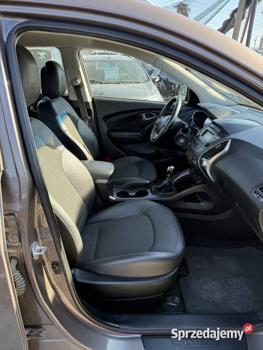 Hyundai ix35 20 benz 4x4 salon Polska poduszka powietrzna ix35 małopolskie Nowy Sącz
