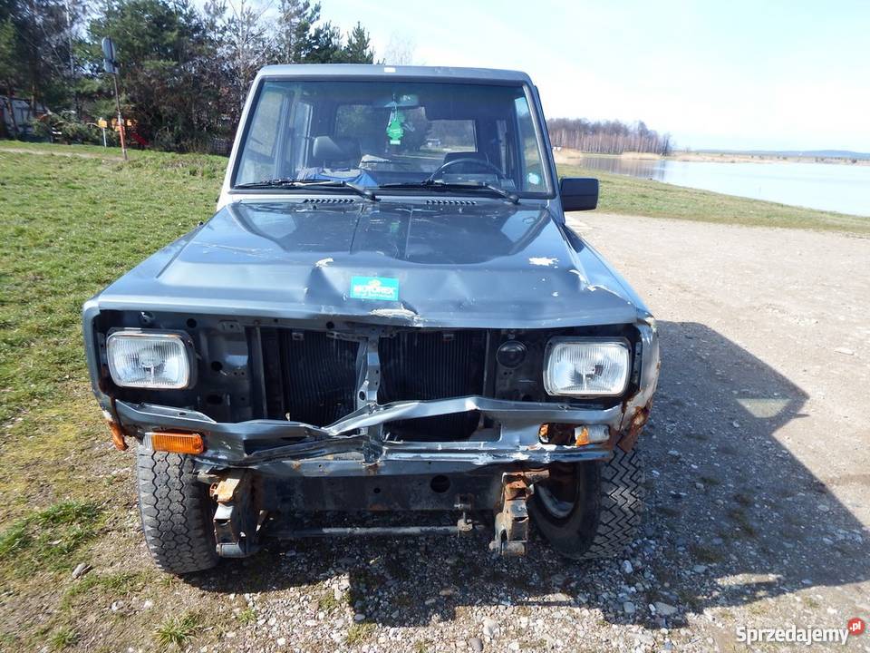 Daihatsu Rocky 28 DX całość części Szwajcar Paczków
