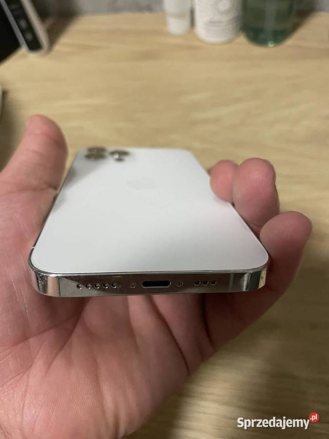 Sprzedam iPhonea 12 Pro 128 GB w kolorze białym Apple / iPhone Koszalin