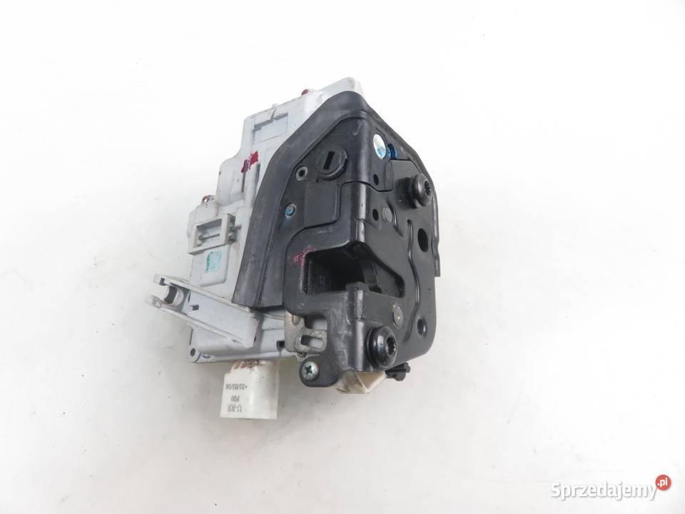 ZAMEK PRAWY TYLNY AUDI A4 B7 8E0839016AB