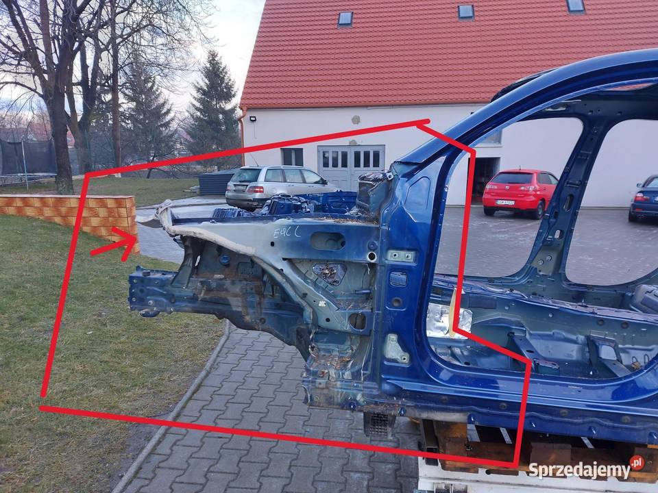 Mercedes EQC 400 W293 ĆWIARTKA PODŁUŹNICA LEWY