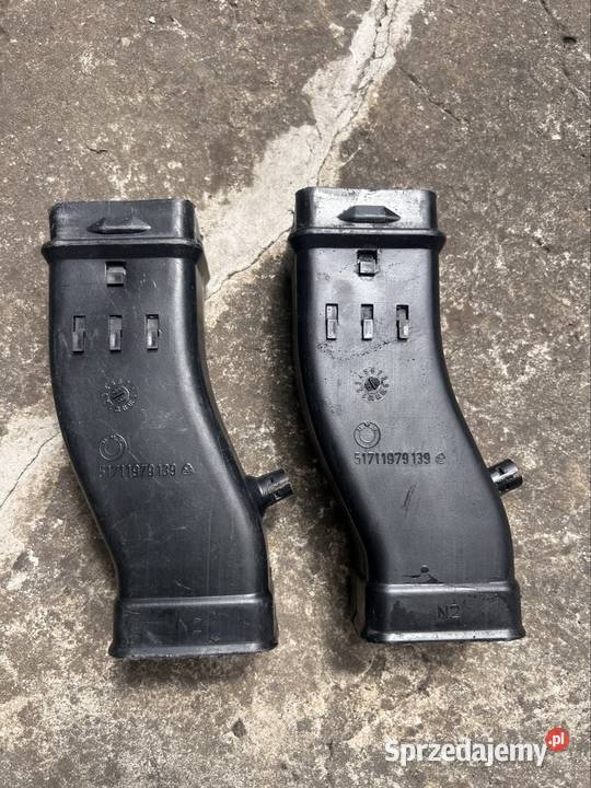 Bmw e30 1979139 wlot kanał powietrza lewy otwór Ogrodzieniec sprzedam