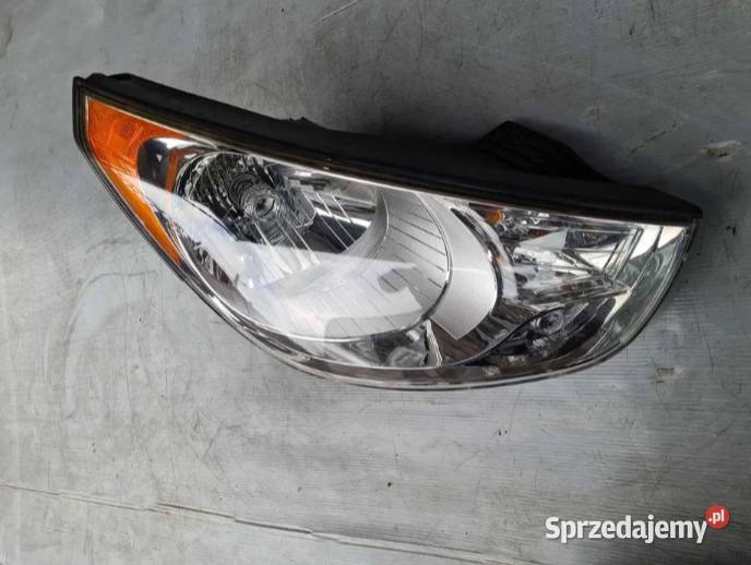 Reflektor Lampa Hyundai Tucson IX35 Prawa Prawy Częstochowa sprzedam