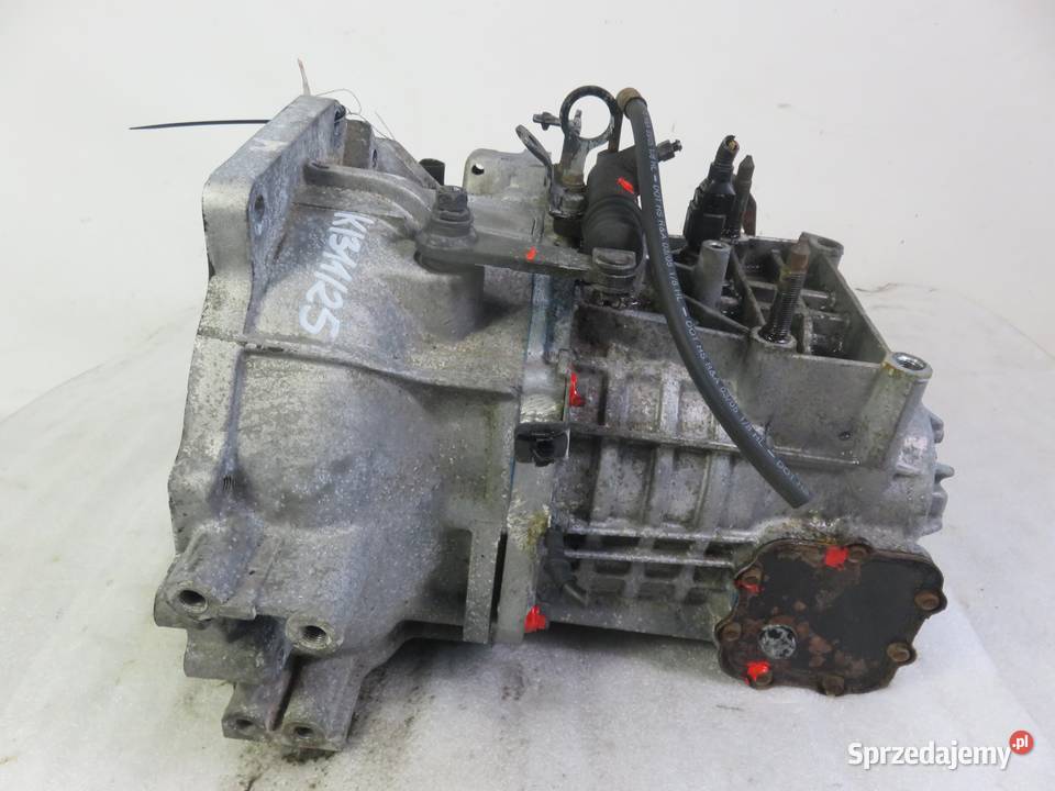 SKRZYNIA BIEGÓW KIA CARENS II 20 CVVT L5