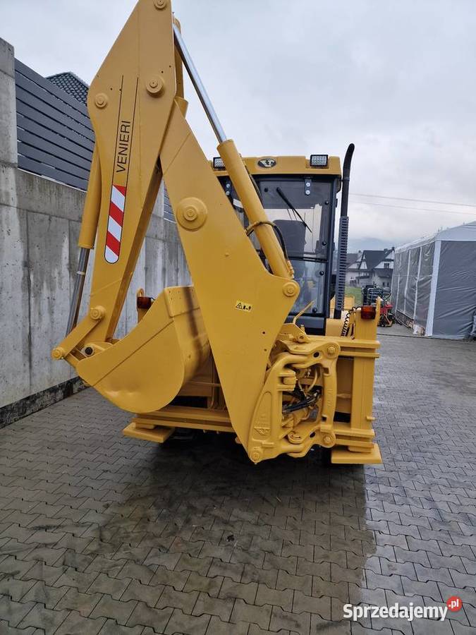 Koparko ładowarka Venieri 823 4x4 Poręba Wielka