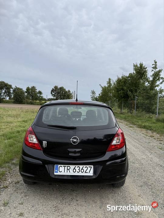 Opel corsa 12 benzyna sprawny duży ekran klima Toruń sprzedam
