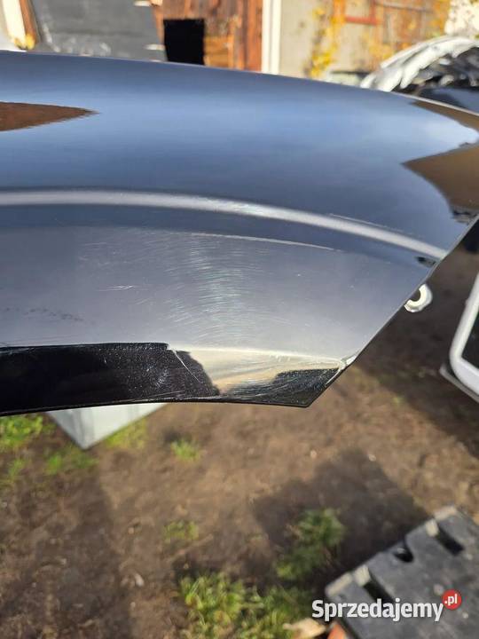 błotnik prawy przód przedni Volvo XC60 II osobowe