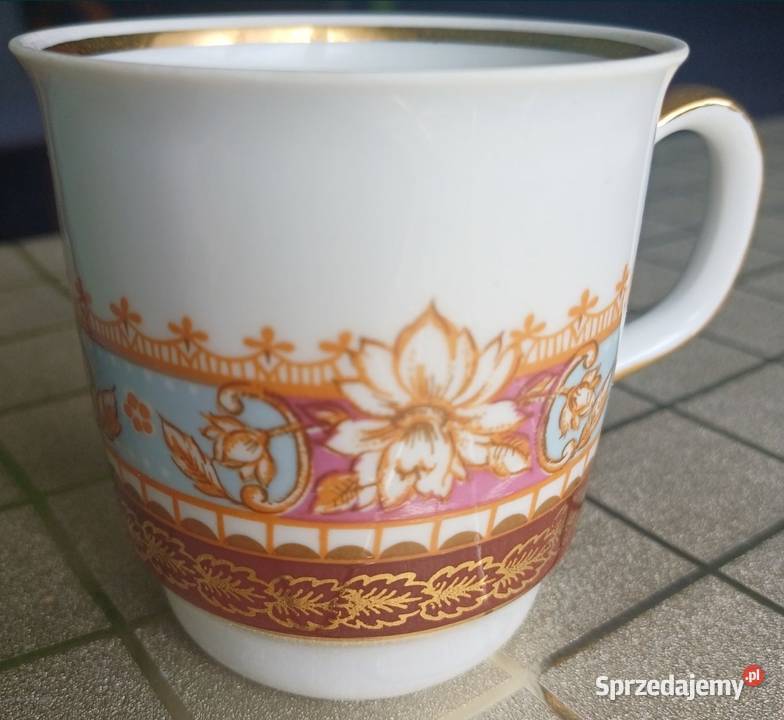 Przepiękna filiżanka vintage z Czechosłowackiej Porcelana i szkło Porcelana i szkło Kowary sprzedam