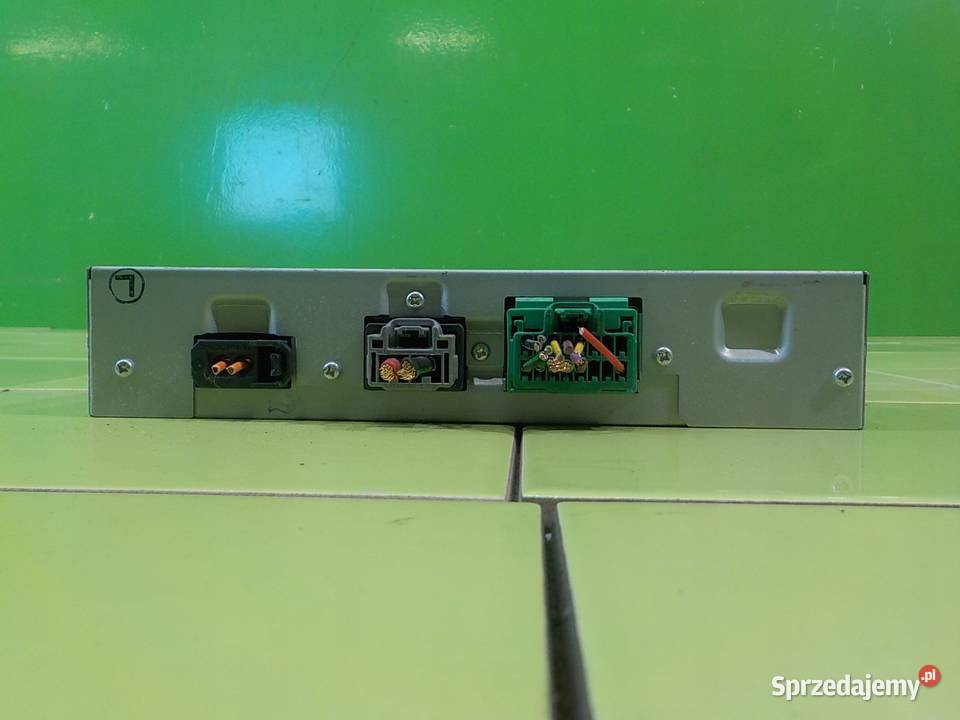 VOLVO S60 II 11r 20 D3 KOMBI wzmacniacz radia Suków